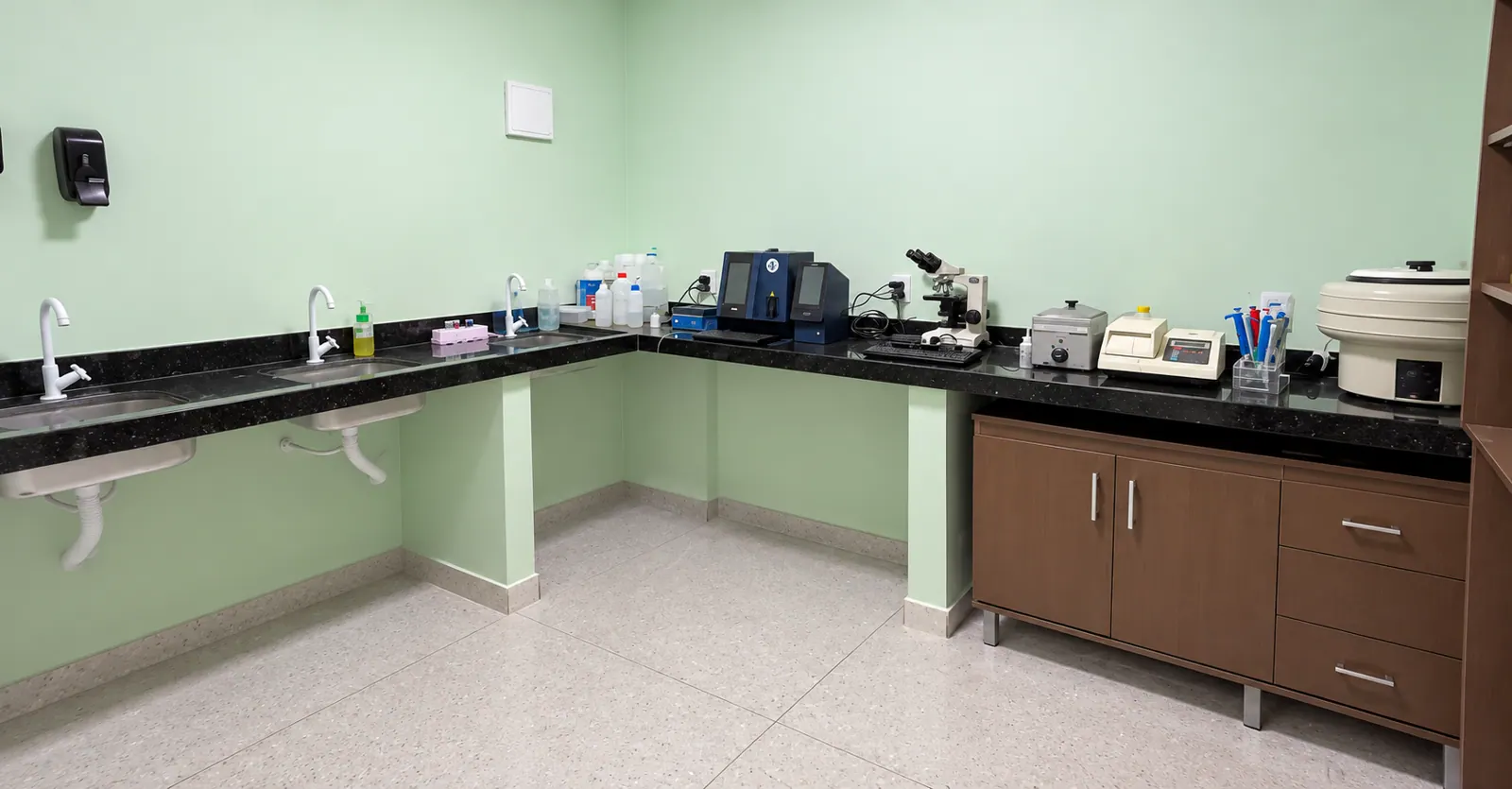 Laboratório veterinário da Planeta Pets